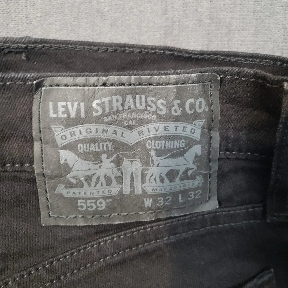 Levi's 559 Relaxed Straight Jeans Mens 32x32 Black WaterLess Stretch Denim